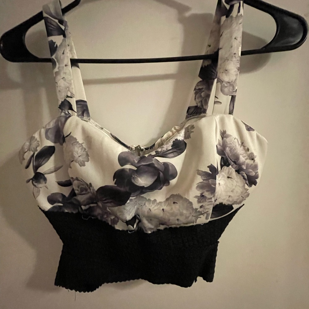 Floral Black and White Crop Top